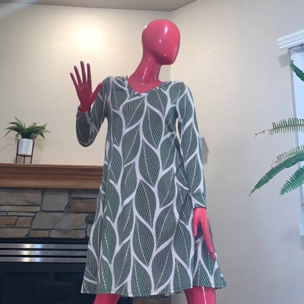 LulaRoe Dress
